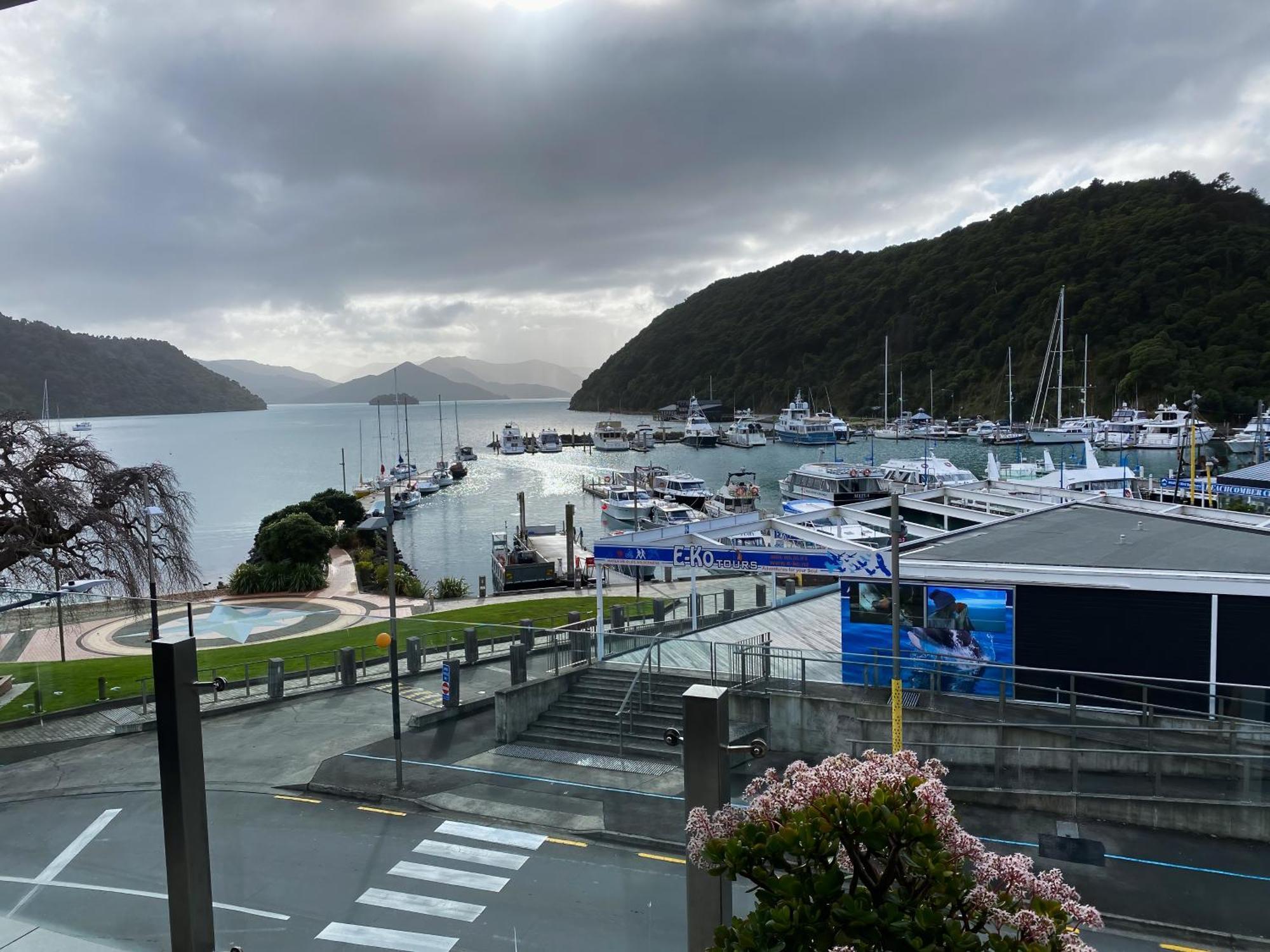 Picton Waterfront Apartments Eksteriør bilde
