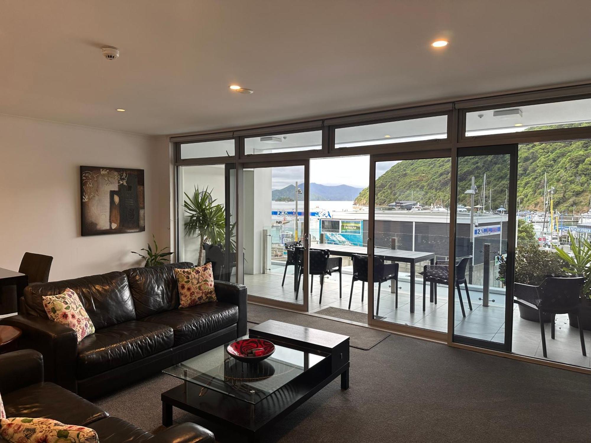Picton Waterfront Apartments Eksteriør bilde